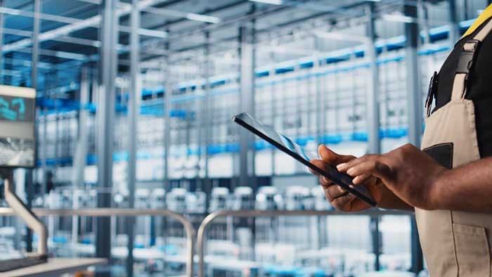 Industria italiana, sostenibile ma poco digitale